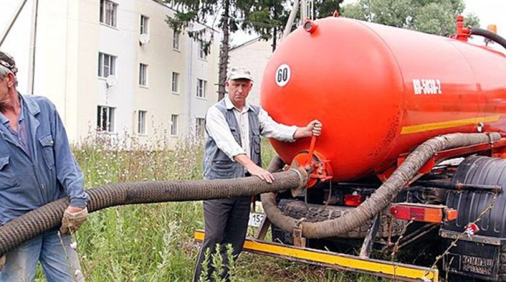 Откачка нечистот из ливневой канализации
